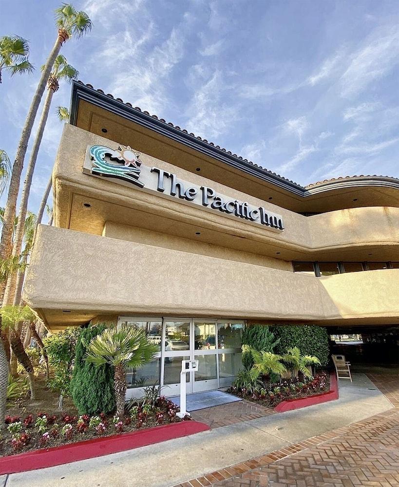 The Pacific 3* Seal Beach