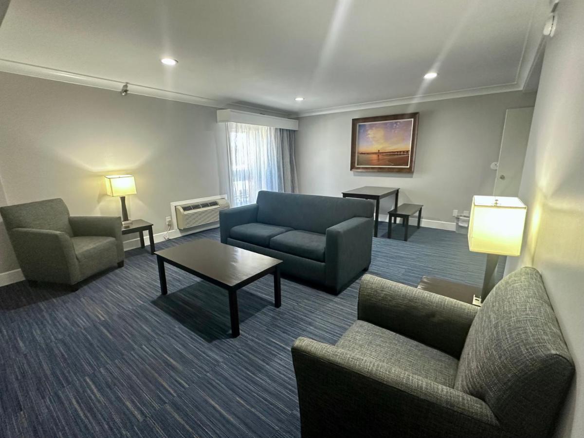 Hotel The Pacific 3*