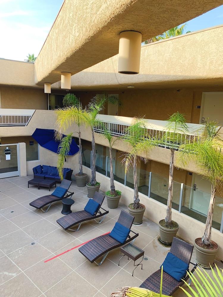 The Pacific Hotel